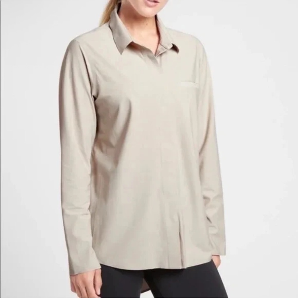 Athleta Urbanite UPF 50 Beige Long Sleeve Button Down Stretch Breathable